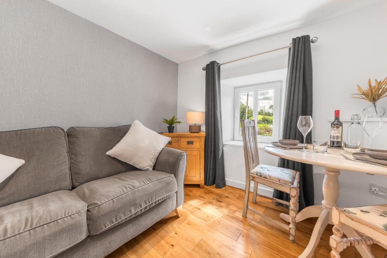 The Black Dog Apartment Dalton-in-Furness Exterior foto